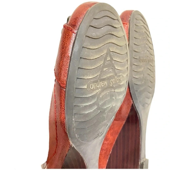 Andrew Geller NWOT Size 7 Reddish Brown with antiques Gold Buckle WEDGE Heel 2.5 - Picture 15 of 16